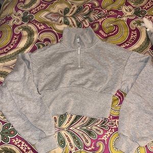 Alo grey 1/4 zip. Size S.